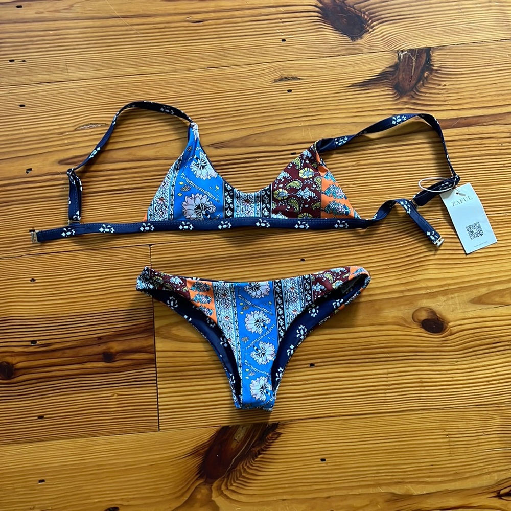 Zaful brand nwt reversible bikini